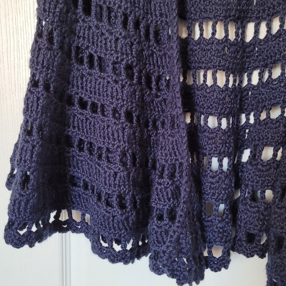CROCHET Shawl | OS - Picture 2 of 3